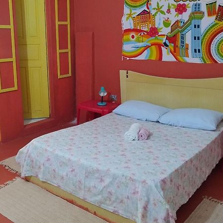Perto Do Aeroporto De Salvador - Dona Pitanga Hostel Lauro de Freitas Bagian luar foto