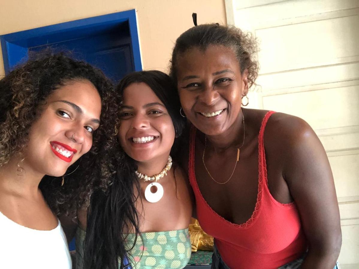 Perto Do Aeroporto De Salvador - Dona Pitanga Hostel Lauro de Freitas Bagian luar foto