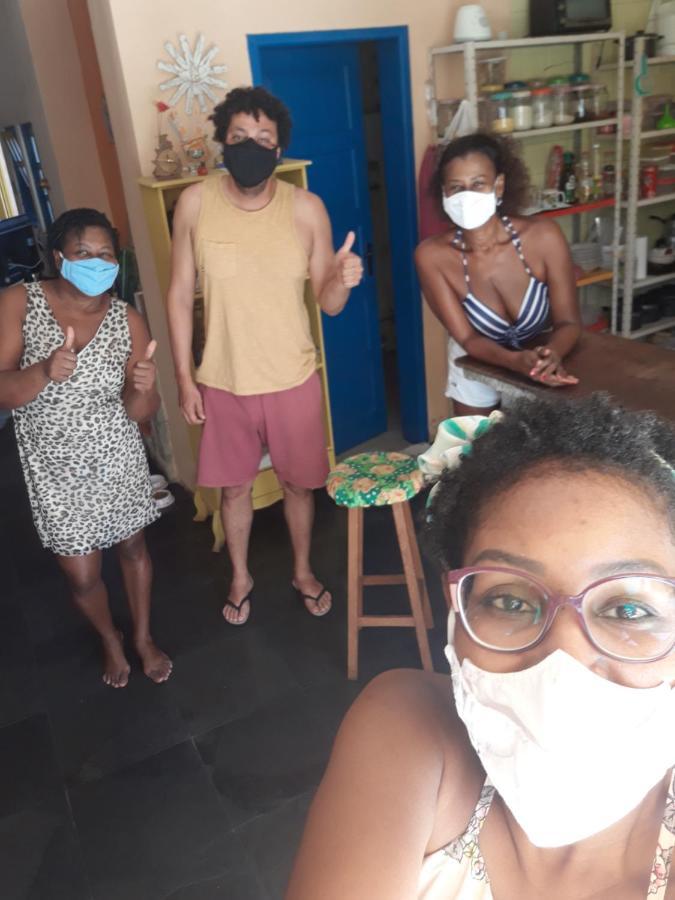 Perto Do Aeroporto De Salvador - Dona Pitanga Hostel Lauro de Freitas Bagian luar foto