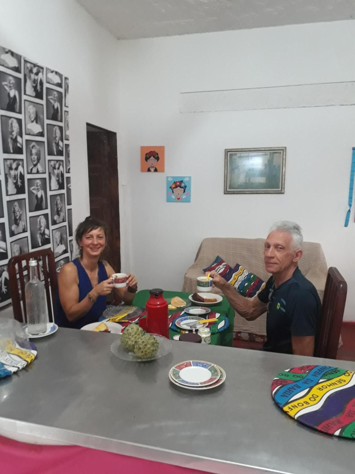 Perto Do Aeroporto De Salvador - Dona Pitanga Hostel Lauro de Freitas Bagian luar foto